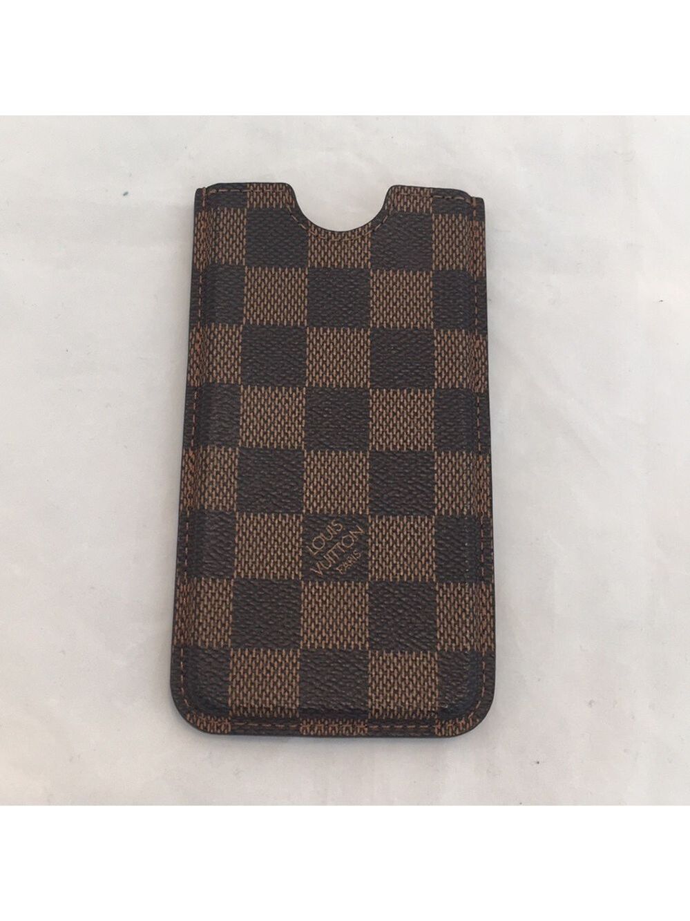 𝅺LOUIS Vuitton Phone Case - Picture 2 of 8